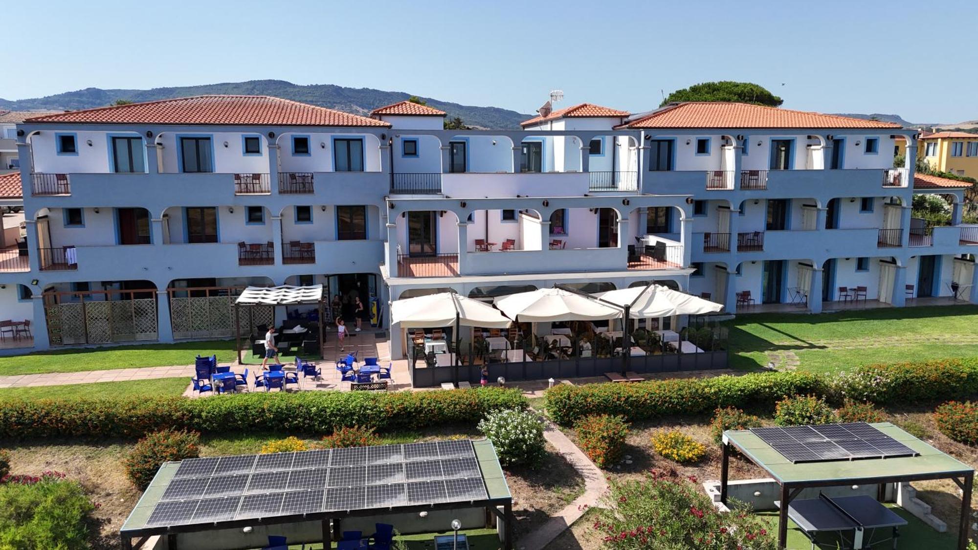 Abbaidda Hotel Valledoria  Bagian luar foto